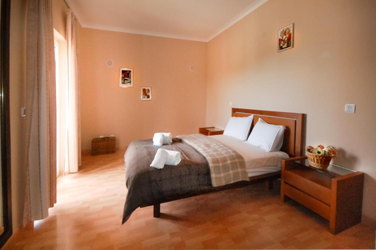 Villa Alice - Free Wifi & Air Co & Swimming Pool - By Bedzy Albufeira Exterior photo